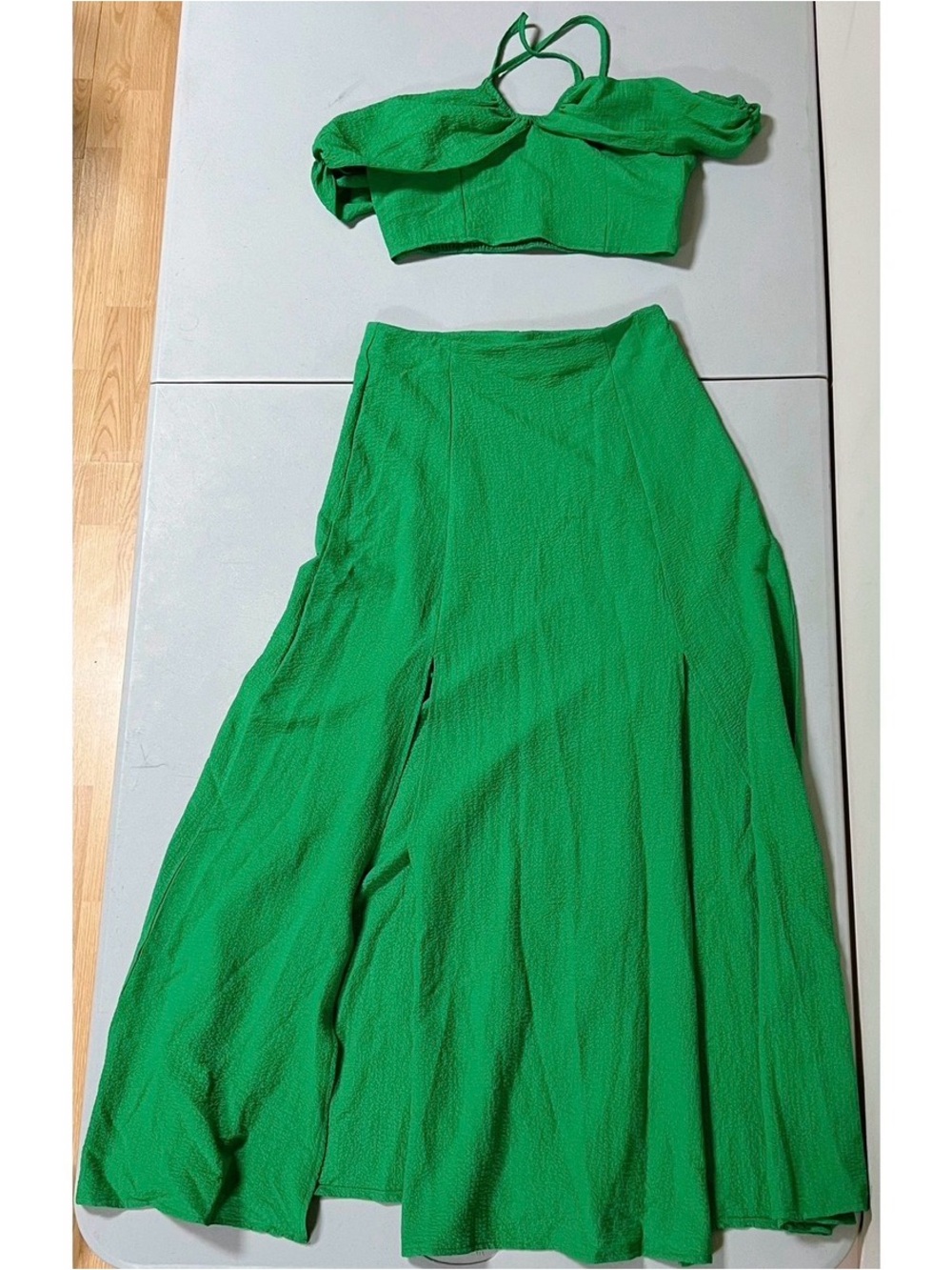 Green Split-Leg Maxi Skirt and Halter Crop Top Matching Set Coords Size S 💚✨